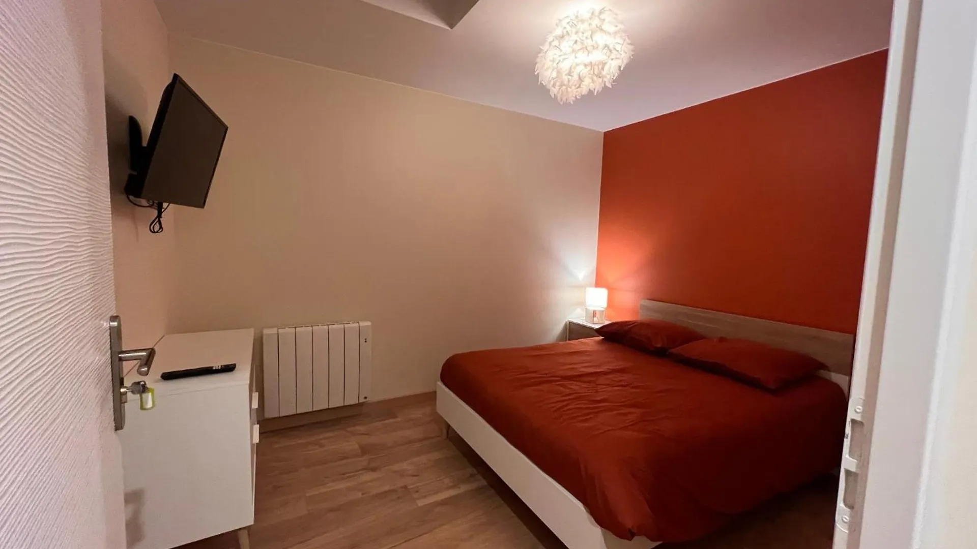 Appartement Le Cocon De Terre Amberieu-en-Bugey 0*,  France